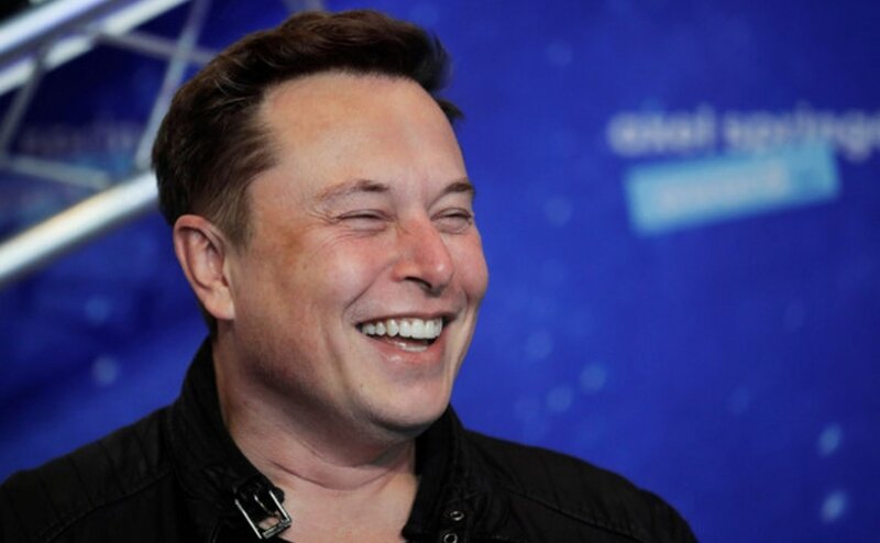СМИ узнали о планах Маска построить спутниковую станцию в Британии