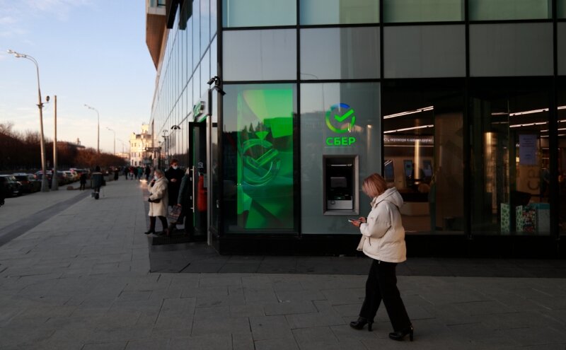 Из названий сервисов «СберЕаптека» и «СберЗвук» пропал «Сбер»