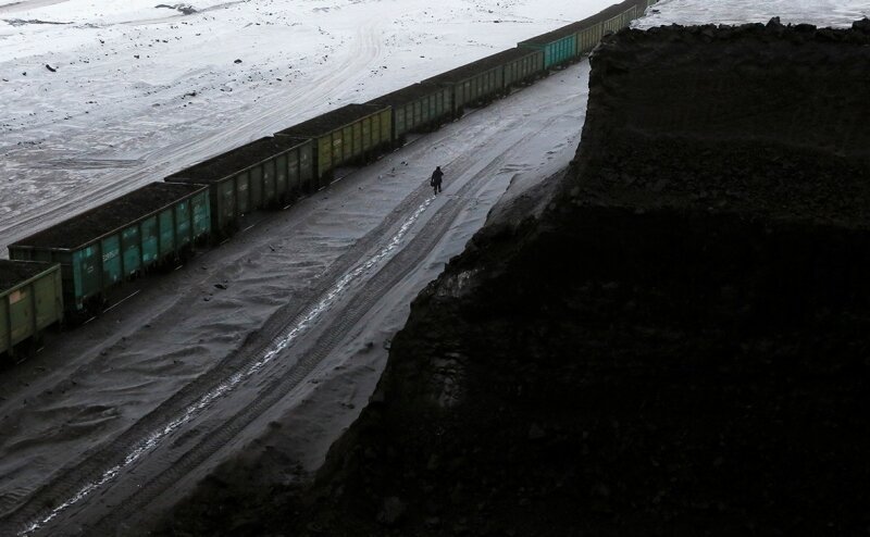 «Коммерсантъ» узнал о проблемах с поставками сантехники и стройматериалов