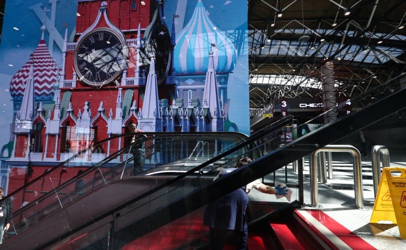 Аэропорты попросили открыть магазины duty free на внутренних рейсах