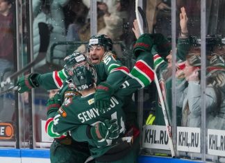 Камбэчная «Ак Барса» открыла свои двери: первым в Казани пострадало «Торпедо»