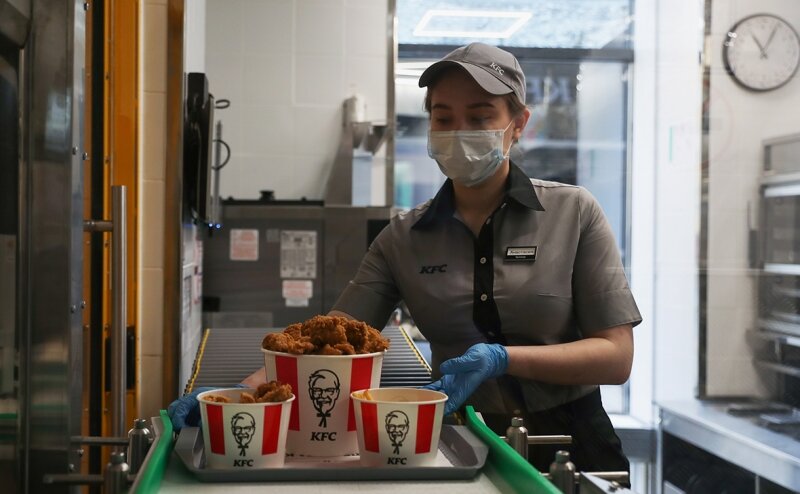 KFC и рэпер Тимати откроют новые рестораны на грант мэра Москвы