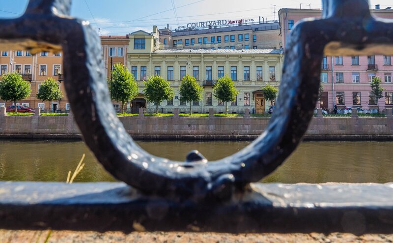 Marriott решила приостановить деятельность в России