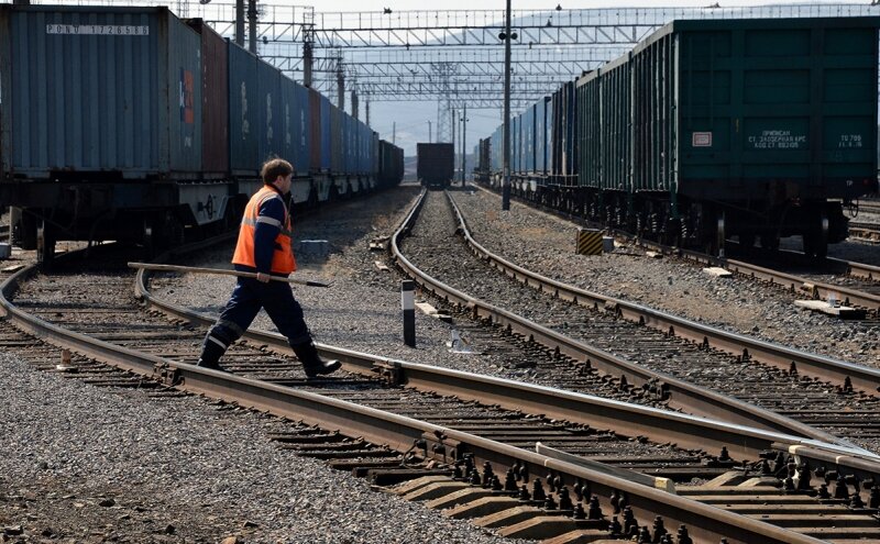 Минтранс оценил число простаивающих из-за санкций вагонов в 150 тыс.