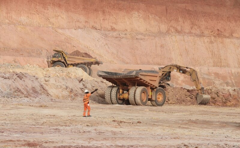 Nordgold остановила добычу на руднике в Африке из-за угроз