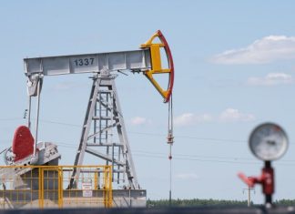 400 млн баррелей мало: почему не упали цены на нефть