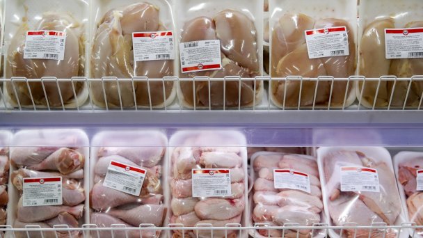 Китайская птичья угроза: как импорт куриного филе давит на российский рынок