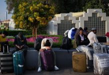 «Паника, плач, страх»: как туризм на Ближнем Востоке оказался на стопе