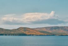 Первый в России пятизвездочный круизный электролайнер запустят на Байкале