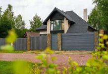 Россияне стали в два раза чаще покупать загородные дома в ипотеку