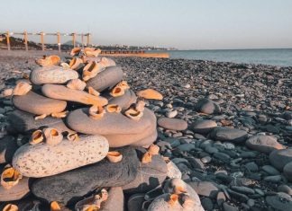 В Анапе откроют восемь галечных пляжей