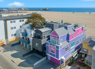 В Санта-Монике сдаётся в аренду пляжный дом Барби