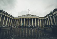 Великобритания может ввести платный вход в национальные музеи для иностранцев