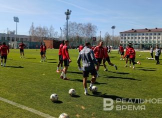 «Дзюба — легенда», но Артига доволен Даку и Сиве: как «Рубин» готовится к матчу с «Акроном»