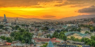 Грузия может ввести пятилетнюю многократную визу