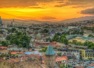 Грузия может ввести пятилетнюю многократную визу