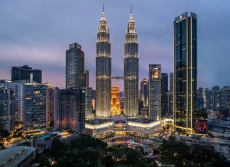 Россия планирует расширить список безвизовых стран