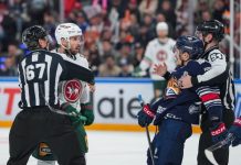 Сонные два периода, сюрприз Разина и смурфик из Казани: как «Металлург» сравнял счет в серии с «Ак Барсом»