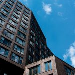 В Госдуме предложили отдавать пустующие квартиры в новостройках нуждающимся в жилье