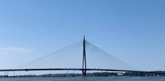 В Хельсинки открылся один из самых длинных пешеходных мостов мира