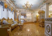 В московском ЖК продаётся квартира-дворец