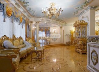 В московском ЖК продаётся квартира-дворец