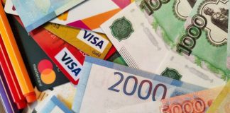 В отелях Антальи туристы из России все чаще могут платить рублями