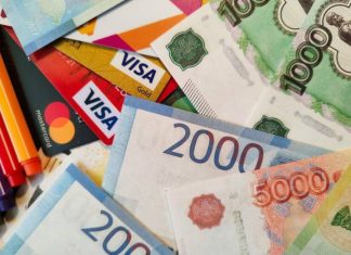 В отелях Антальи туристы из России все чаще могут платить рублями